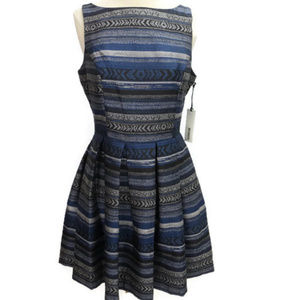 B B Dakota Dress Blue Black Print 6 Sleeveles